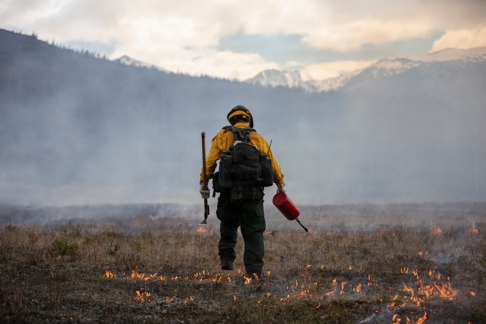 Alaska Air National Guard, Air Force, and State of Alaska Division of Forestry and Fire Protection firefighters team up during controlled burns