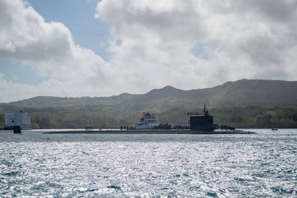 USS Minnesota returns to Naval Base Guam
