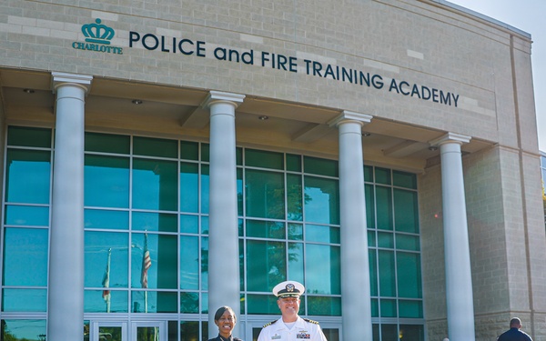 Charlotte Navy Week Sailors participate in CMPD training events