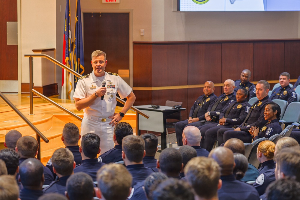 Charlotte Navy Week Sailors participate in CMPD training events