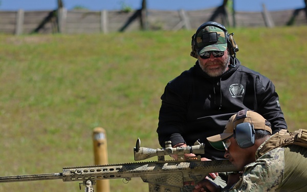 Charlotte Navy Week Sailors participate in CMPD training events