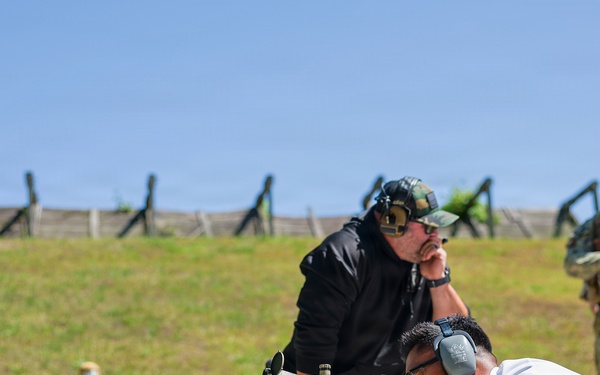 Charlotte Navy Week Sailors participate in CMPD training events