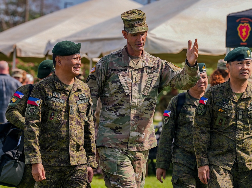 U.S. and Philippine Army leaders highlight the enduring Indo-Pacific partnership during Tropic Lightning honors ceremony