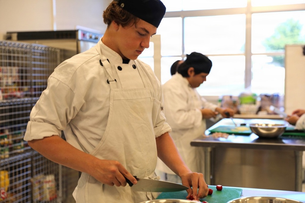 The Art of the Meal: ZMHS culinary class cooks up feast for Soldiers, community volunteers