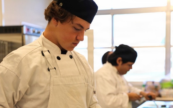 The Art of the Meal: ZMHS culinary class cooks up feast for Soldiers, community volunteers