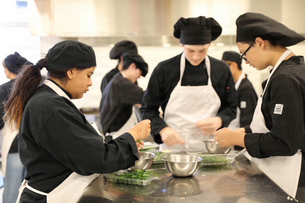 The Art of the Meal: ZMHS culinary class cooks up feast for Soldiers, community volunteers