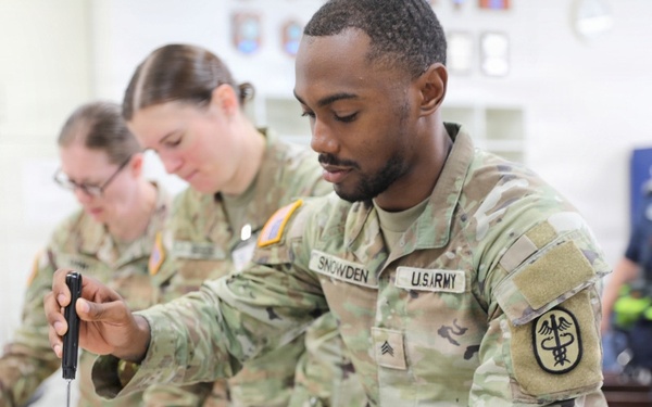 The Art of the Meal: ZMHS culinary class cooks up feast for Soldiers, community volunteers