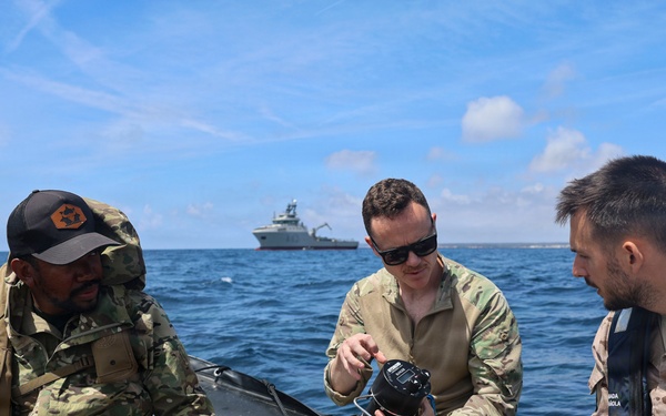U.S. Navy Sailors participate in ESP MINEX-26