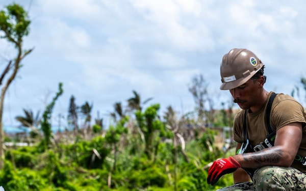 NMCB 1 Sailors conduct roof restoration operations in Saipan