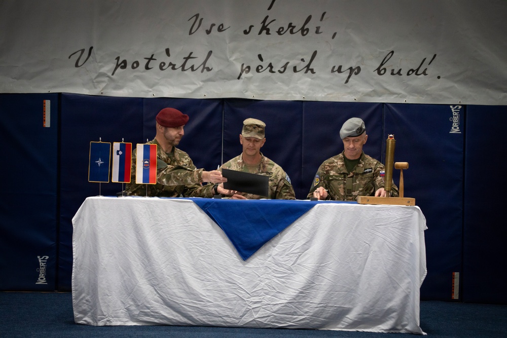 KFOR RC-E Non-Kinetic Battalion conducts change of command ceremony
