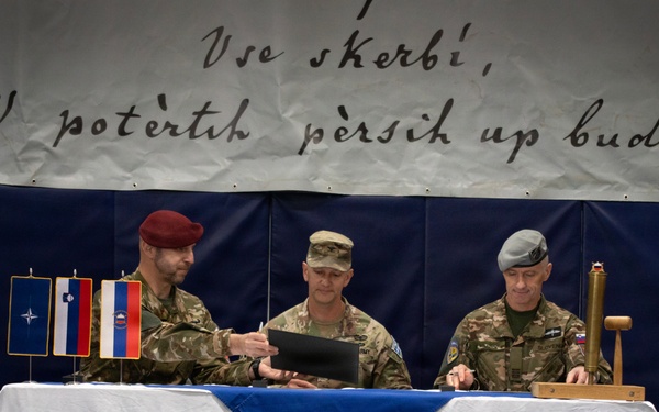 KFOR RC-E Non-Kinetic Battalion conducts change of command ceremony