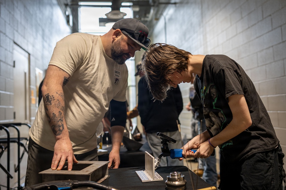 PNSY Hosts First STEM Pop-Up at Sanford High School