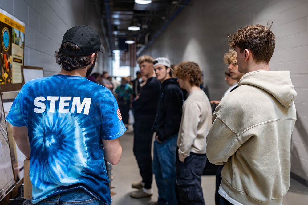 PNSY Hosts First STEM Pop-Up at Sanford High School