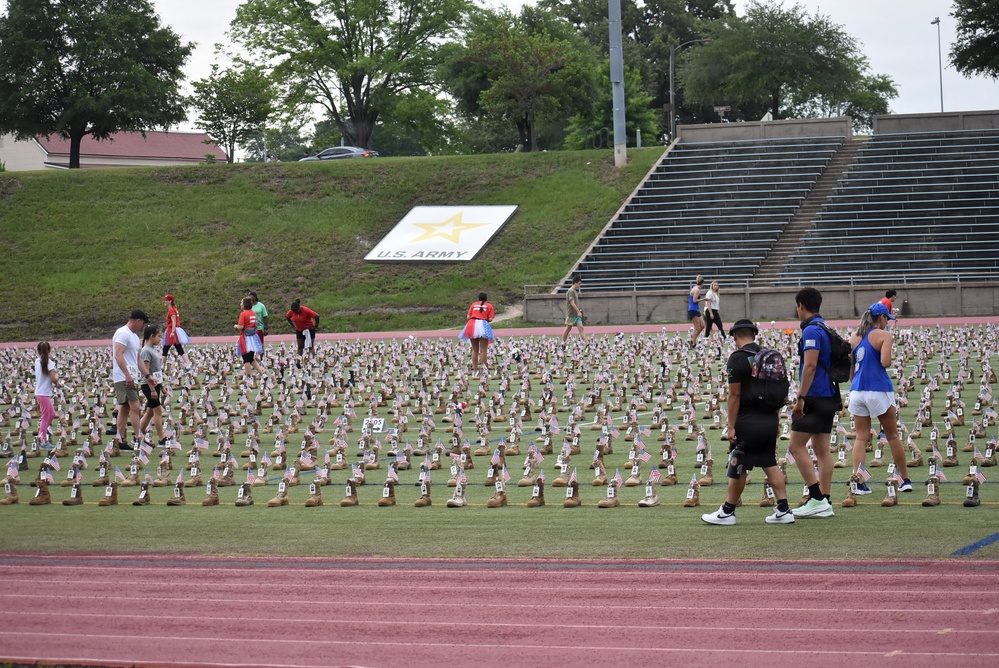 Fort Bragg Honors the Fallen Through Annual Run, Honor, Remember 5K