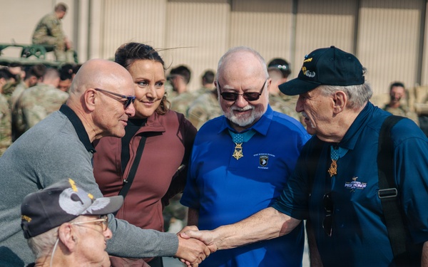 Mayor Kees Van Rooij meets U.S. War Veterans