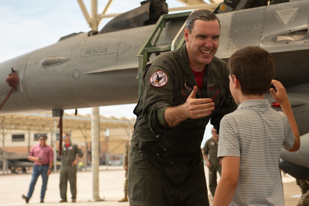 149th Fighter Wing Instructor Pilot's Final Flight