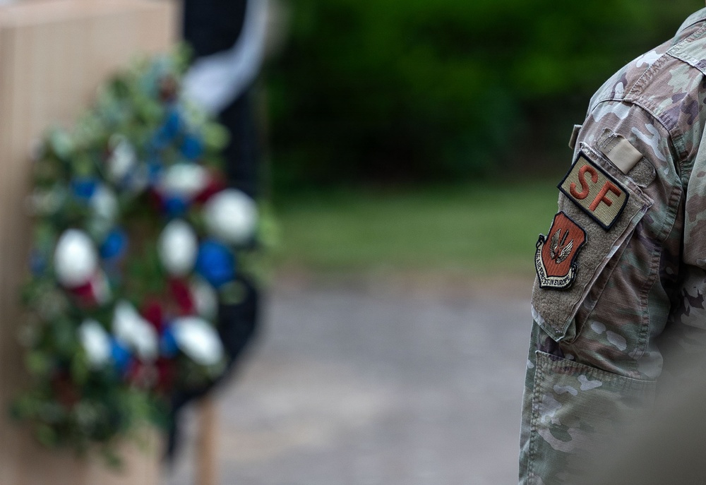 48 FW Security Forces, Suffolk Police honor fallen officers during National Police Week 2026