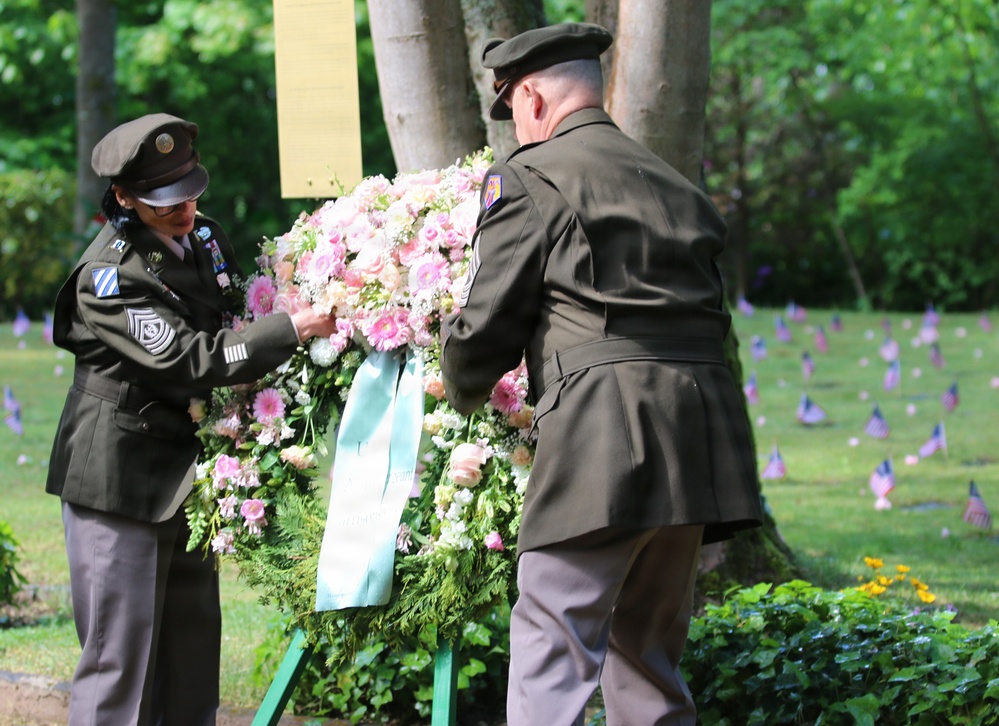 A Promise Kept: The Story of the 451 American Infants Buried in Germany