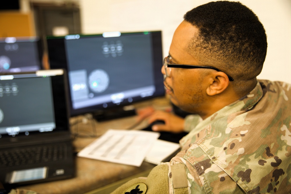 Master Sgt. Ortiz Prynce, 184th ESC, Mississippi Army National Guard, Conducts JBC-P Training