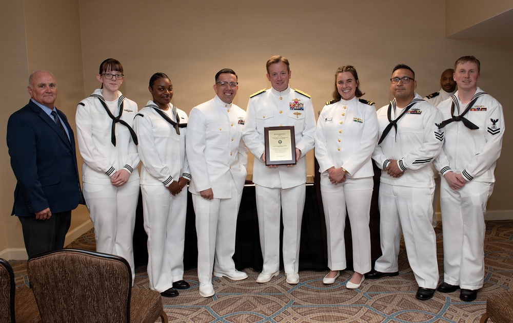 Navy's Top Culinary Teams Honored at Military Foodservice Awards