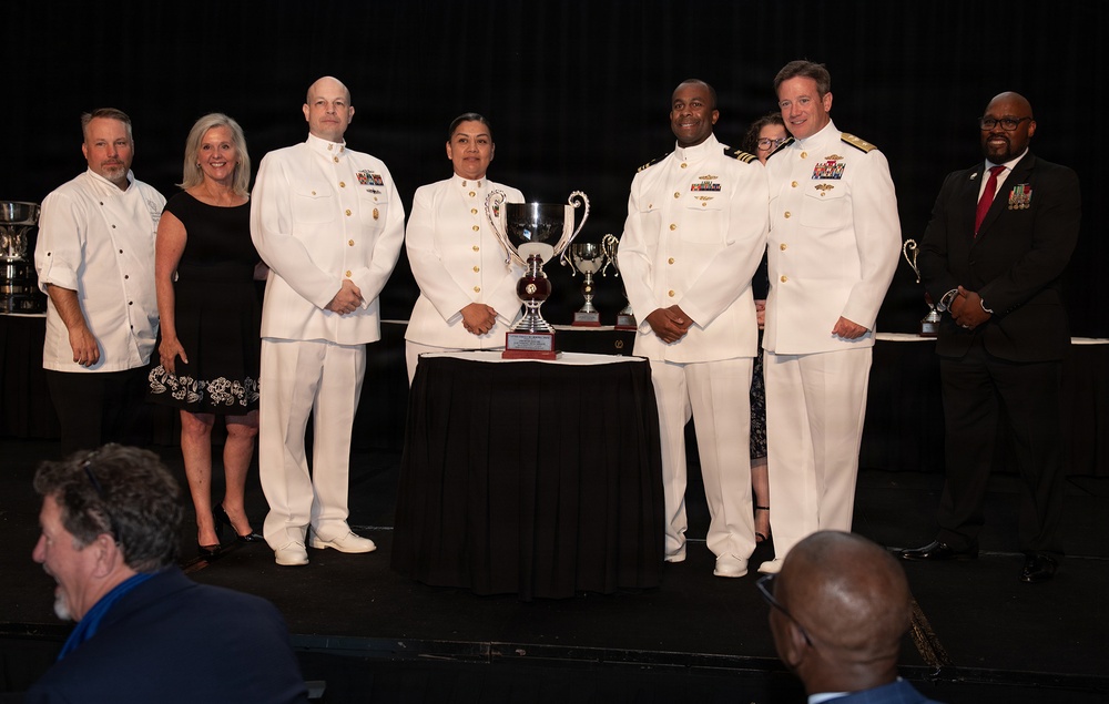 Navy's Top Culinary Teams Honored at Military Foodservice Awards