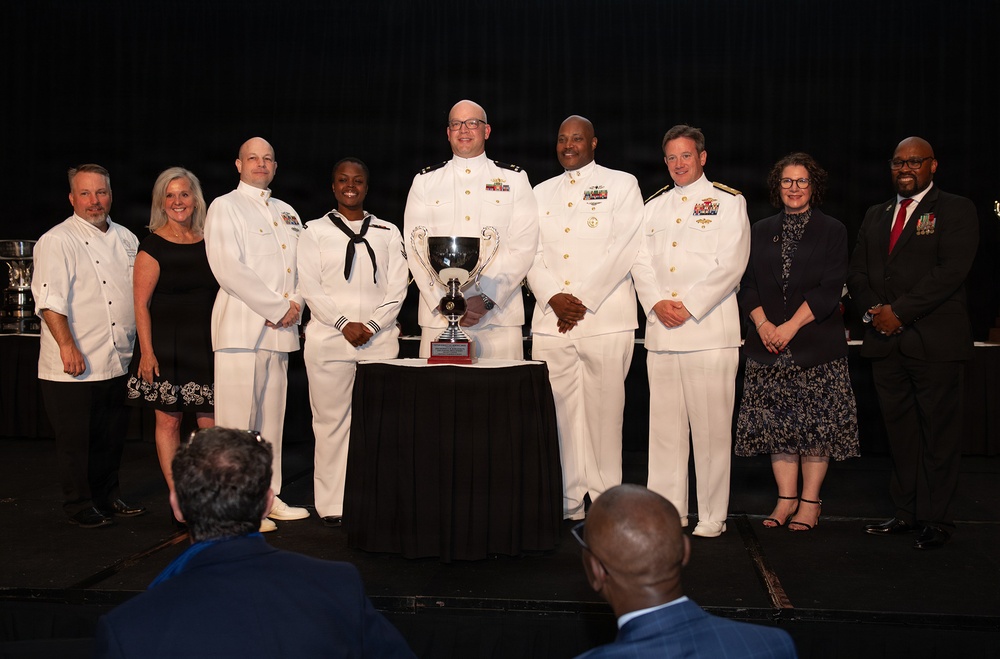 Navy's Top Culinary Teams Honored at Military Foodservice Awards