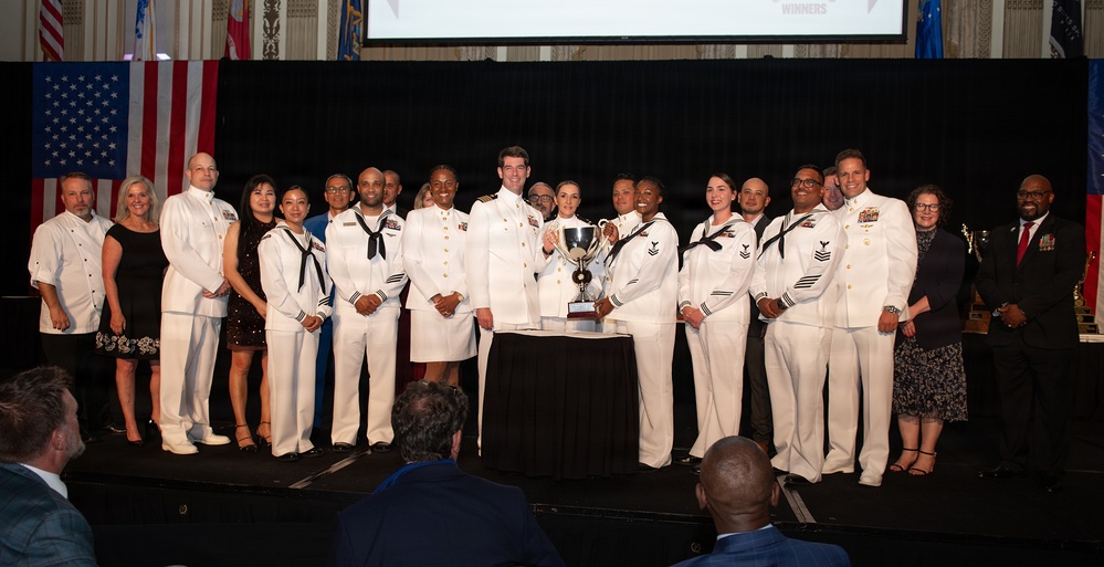 Navy's Top Culinary Teams Honored at Military Foodservice Awards