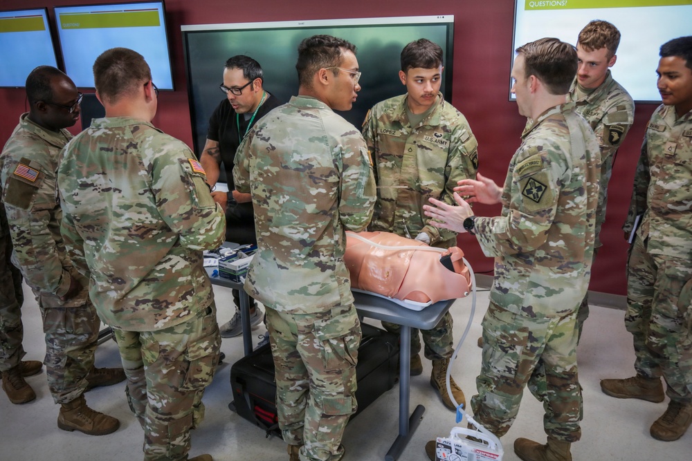 IPAP Students Lead Hands-On Medic Training