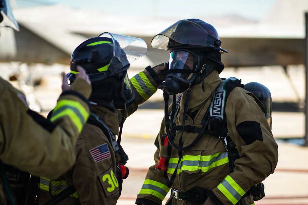 432 Commander and Command Chief obtain live fire training