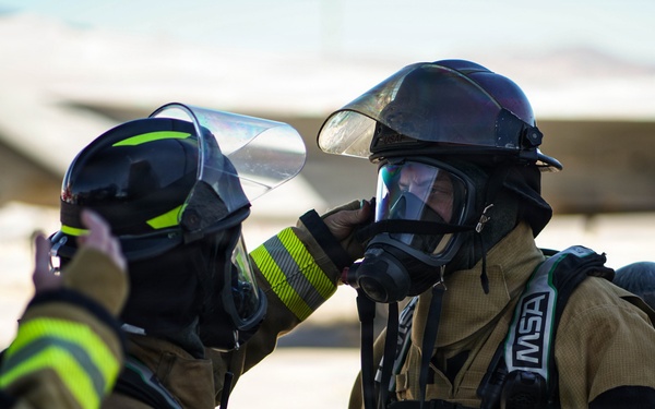 432 Commander and Command Chief obtain live fire training