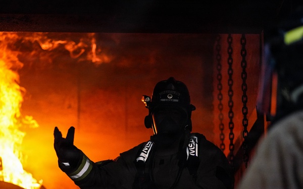 432 Commander and Command Chief obtain live fire training
