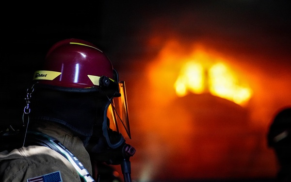 432 Commander and Command Chief obtain live fire training