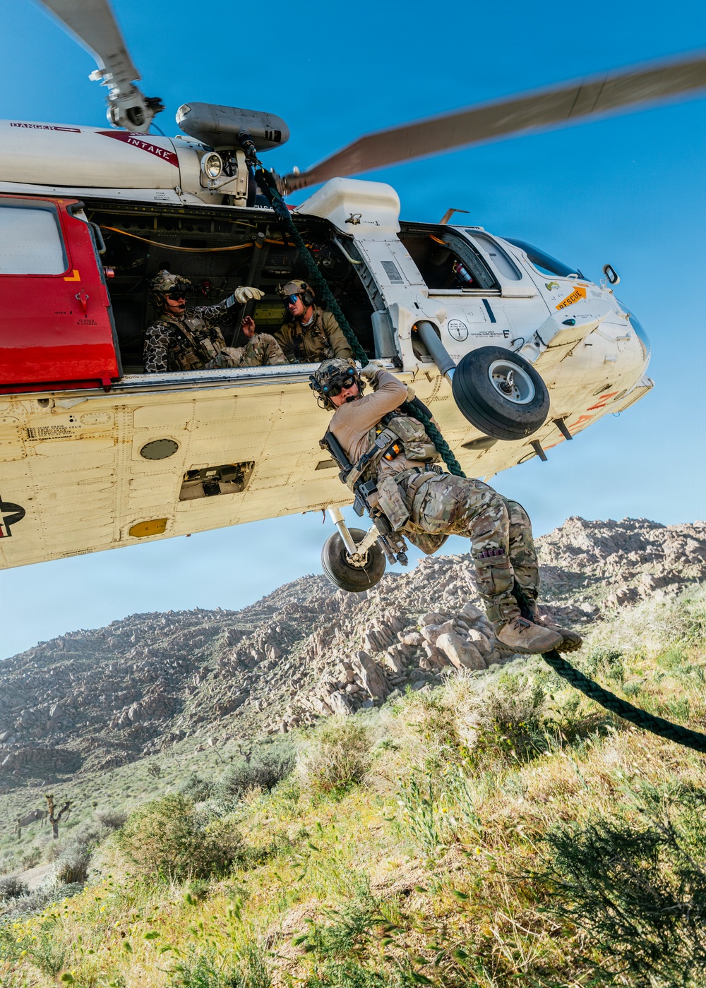 EOD Technicians Conduct a CSAR and Ordnance Response Drill