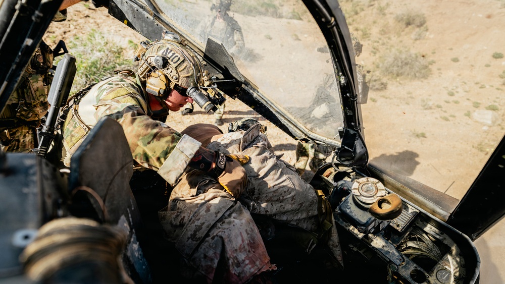 EOD Technicians Conduct a CSAR and Ordnance Response Drill