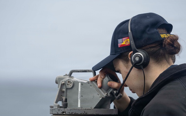 USS Bulkeley (DDG 84) pulls into Augusta Bay, Italy, April 16, 2026