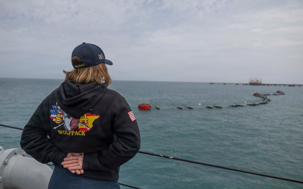 USS Bulkeley (DDG 84) pulls into Augusta Bay, Italy, April 16, 2026