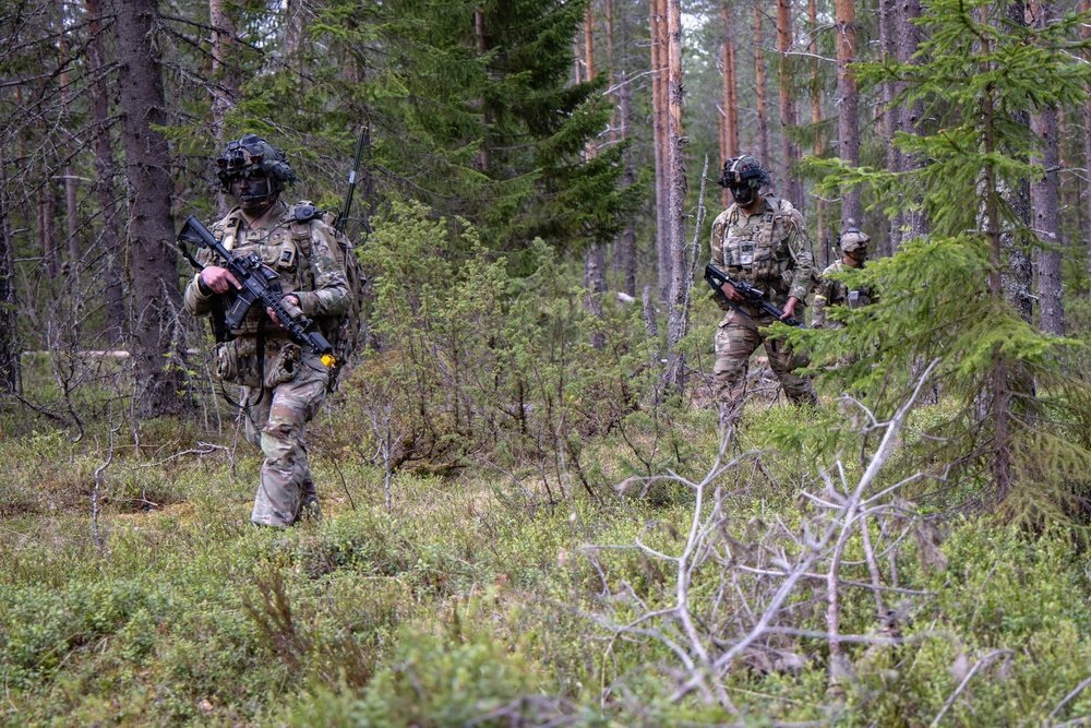 4-70th AR conducts force-on-force during exercise Saber Strike
