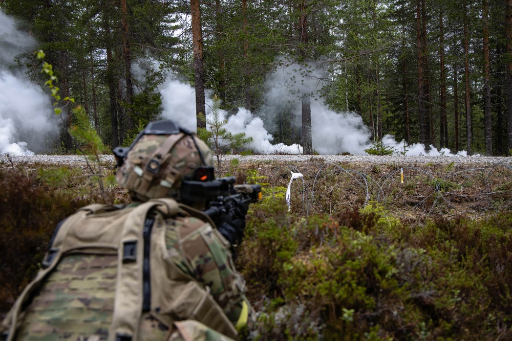 4-70th AR conducts force-on-force during exercise Saber Strike