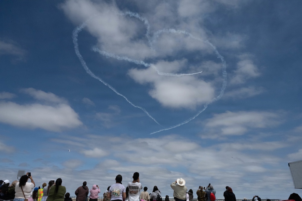 Laughlin inspires youth and showcases heritage at Fiesta of Flight 2026
