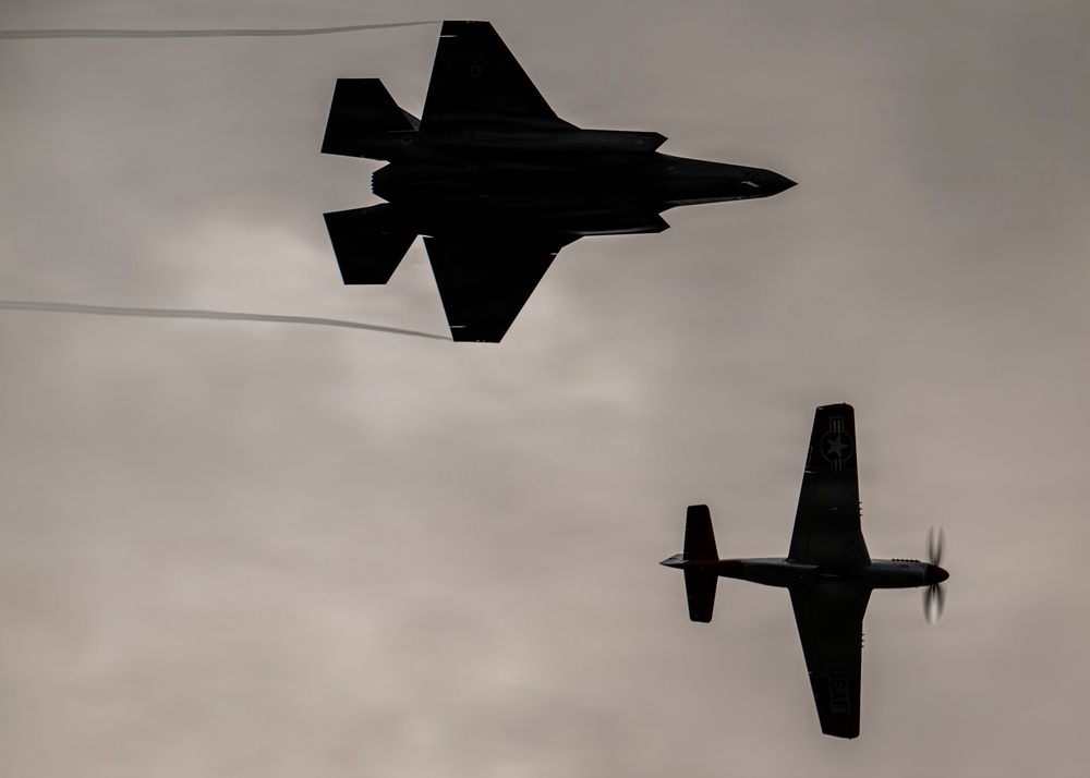 F-35A Demonstration Team Oregon International Airshow