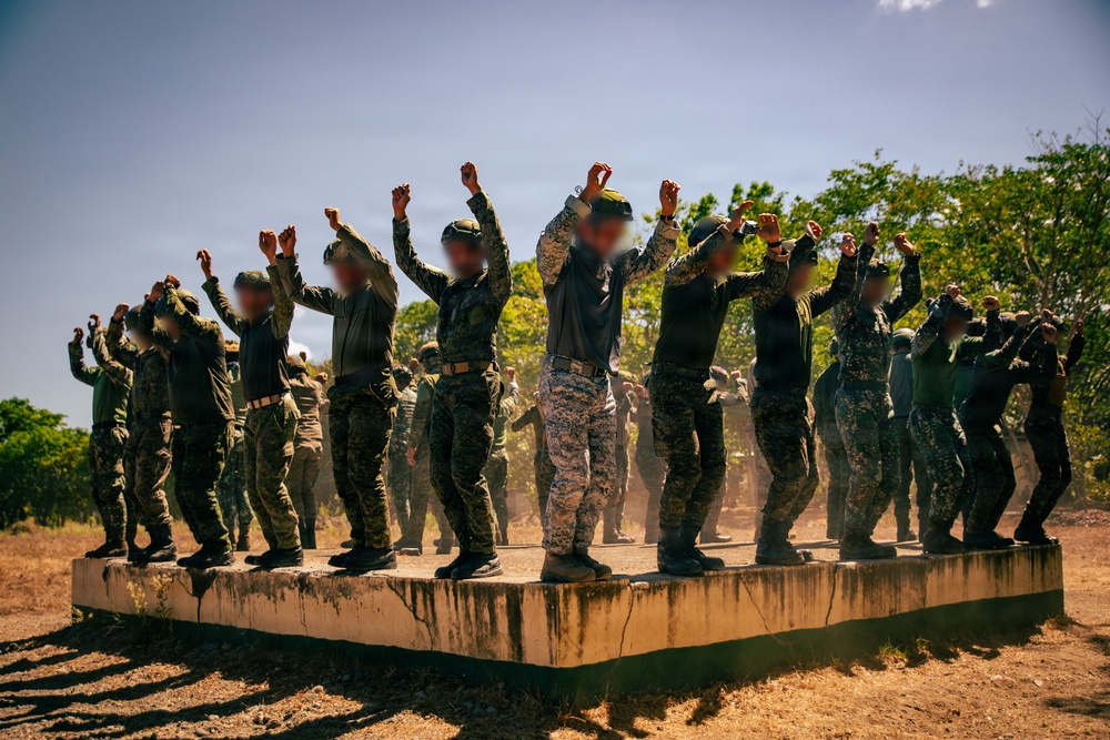 Balikatan 2026: Green Berets and Philippine special operators conduct sustained airborne training