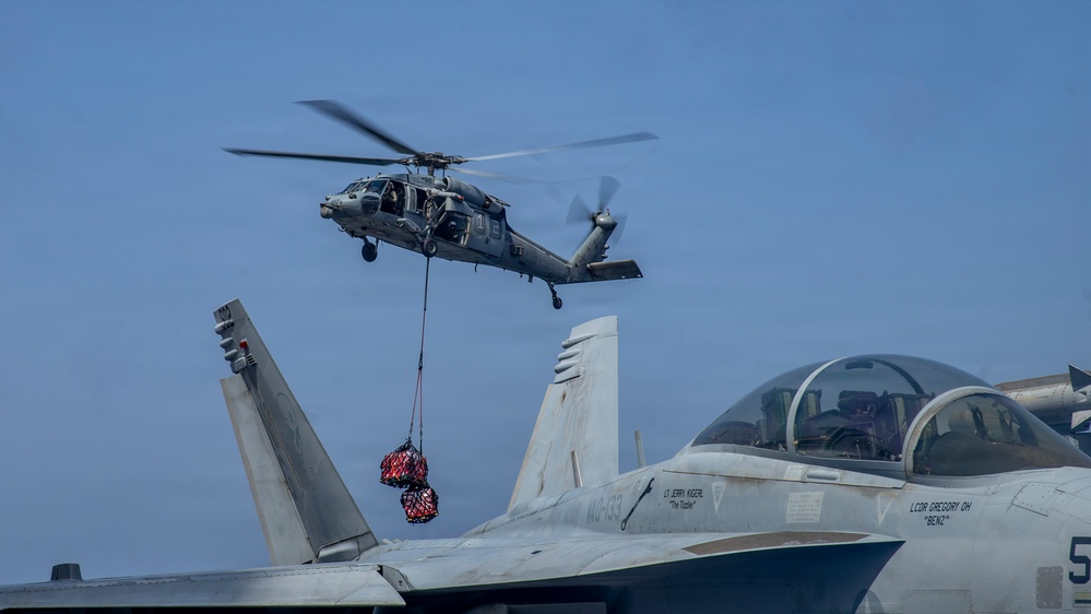 Abraham Lincoln Conducts a Vertical Replenishment with Alan Shepard