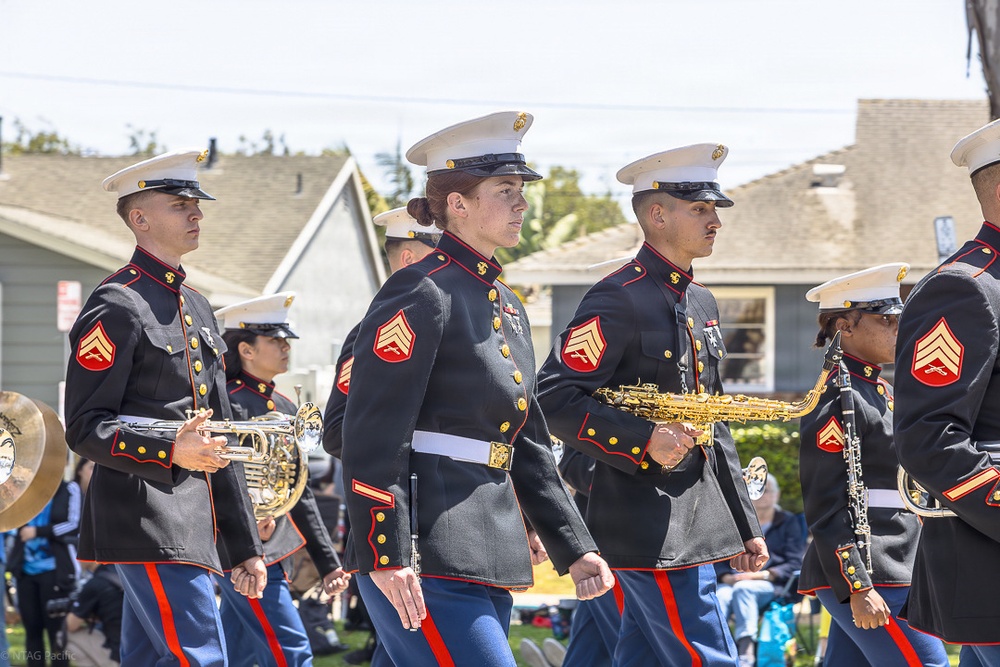 RECRUITERS ASSIGNED TO NAVY TALENT ACQUISITION GROUP PACIFIC PARTICIPATE IN THE ARMED FORCES DAY PARADE IN TORRANCE, CALIFORNIA.
