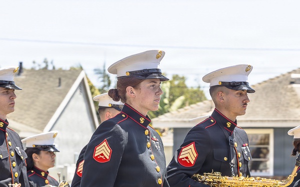 RECRUITERS ASSIGNED TO NAVY TALENT ACQUISITION GROUP PACIFIC PARTICIPATE IN THE ARMED FORCES DAY PARADE IN TORRANCE, CALIFORNIA.