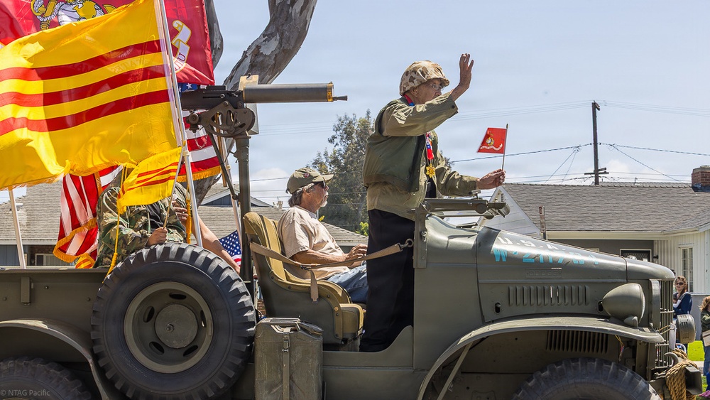 RECRUITERS ASSIGNED TO NAVY TALENT ACQUISITION GROUP PACIFIC PARTICIPATE IN THE ARMED FORCES DAY PARADE IN TORRANCE, CALIFORNIA.