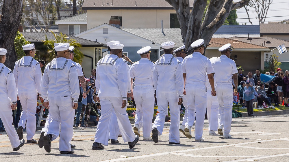 RECRUITERS ASSIGNED TO NAVY TALENT ACQUISITION GROUP PACIFIC PARTICIPATE IN THE ARMED FORCES DAY PARADE IN TORRANCE, CALIFORNIA.