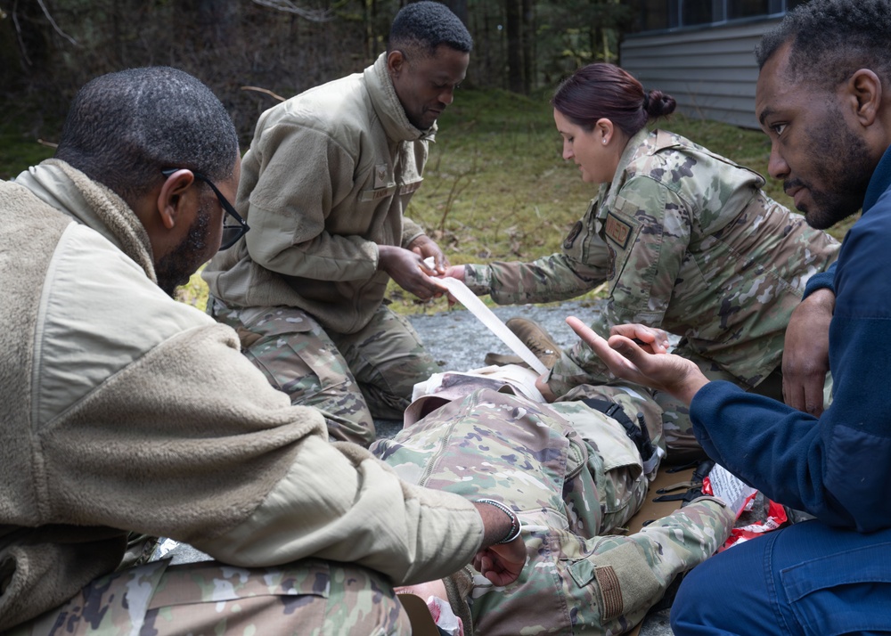 Joint forces complete tactical combat casualty care training