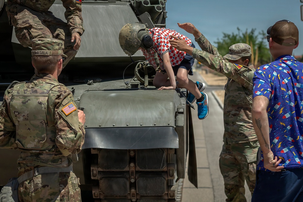 Fort Bliss FMWR Armed Forces Day Parade highlights community partnership