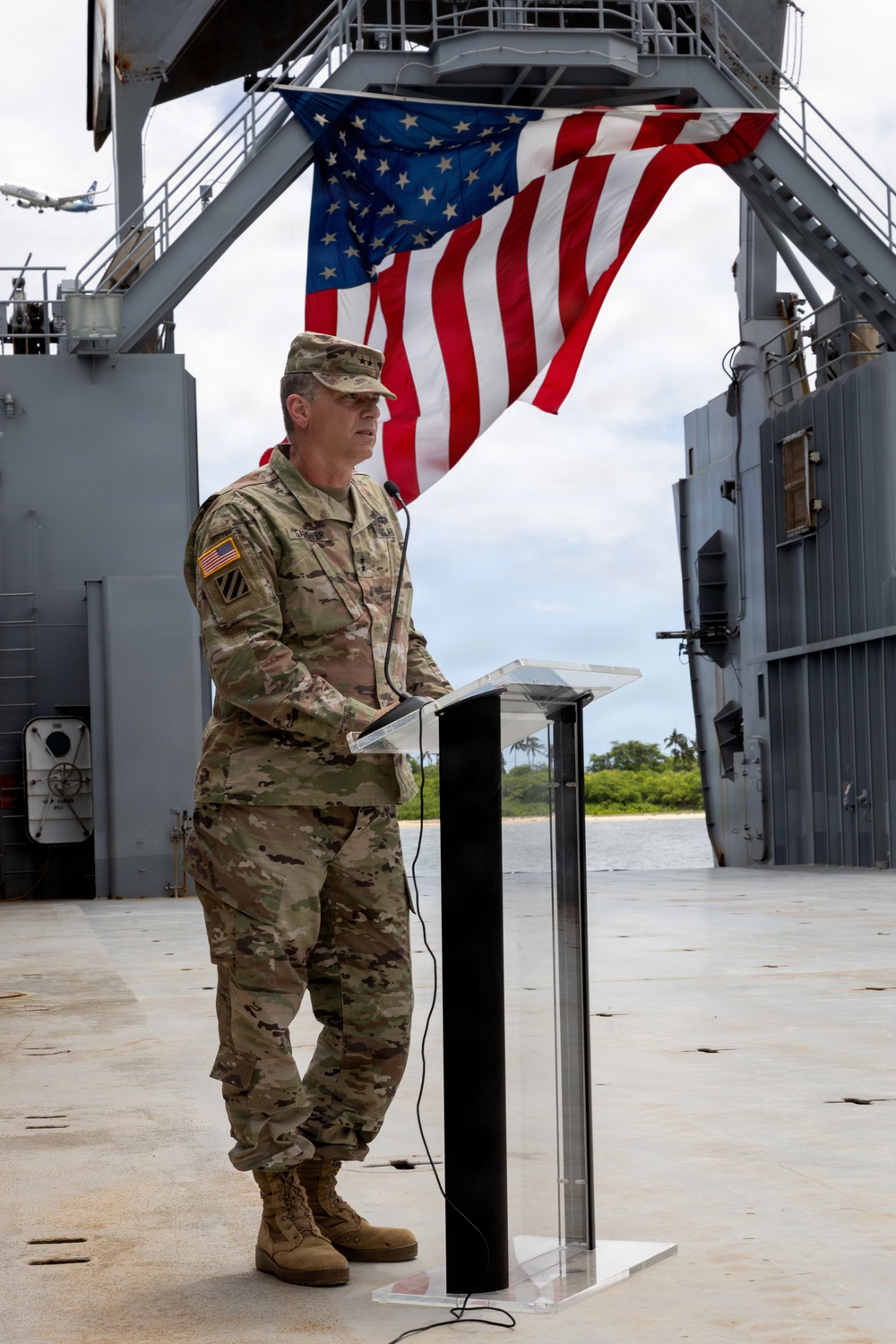 TCP Mariners Earn Army Mariner Badges Aboard LSV-8