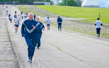 Senior intelligence leaders visit NASIC, connects with Airmen